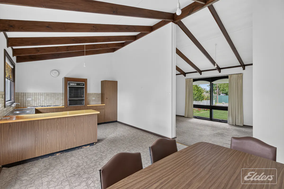 34 Coleman Avenue — photo 11 of 26