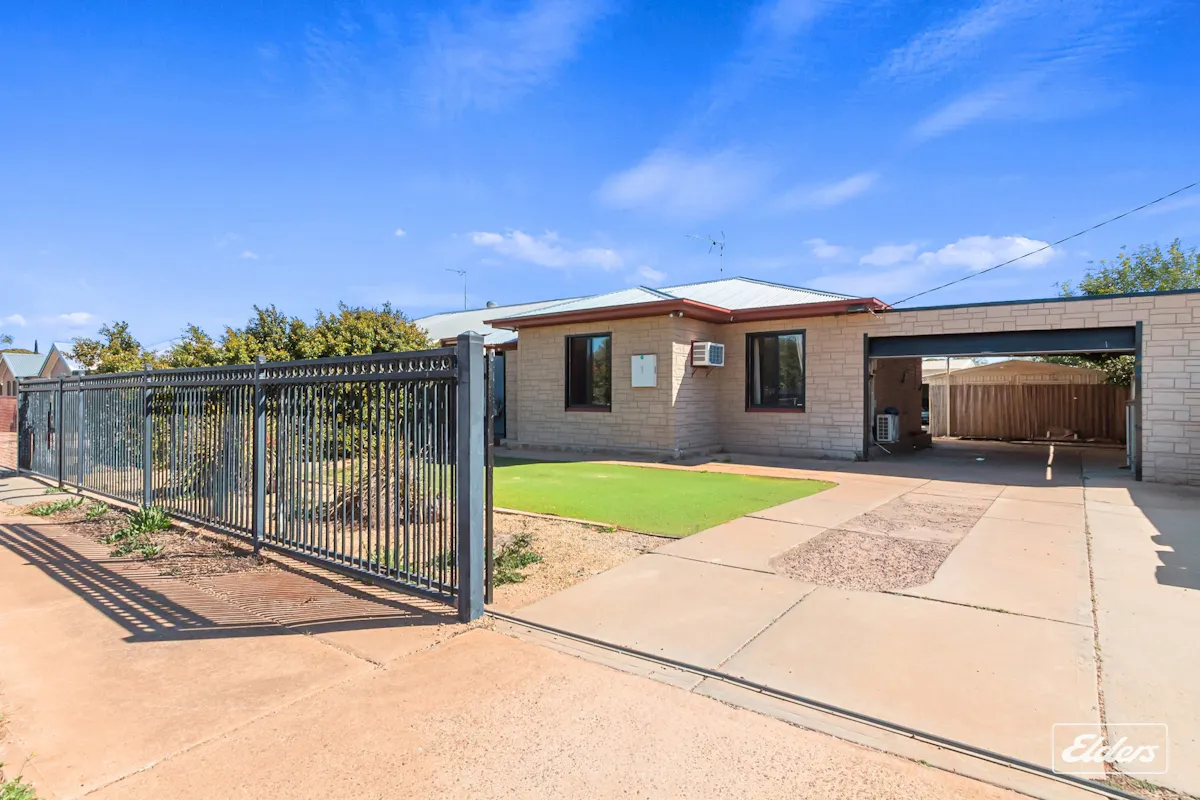1 Henderson Street — photo 3 of 25
