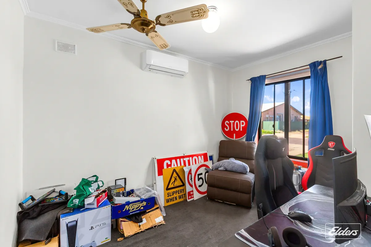 1 Henderson Street — photo 11 of 25