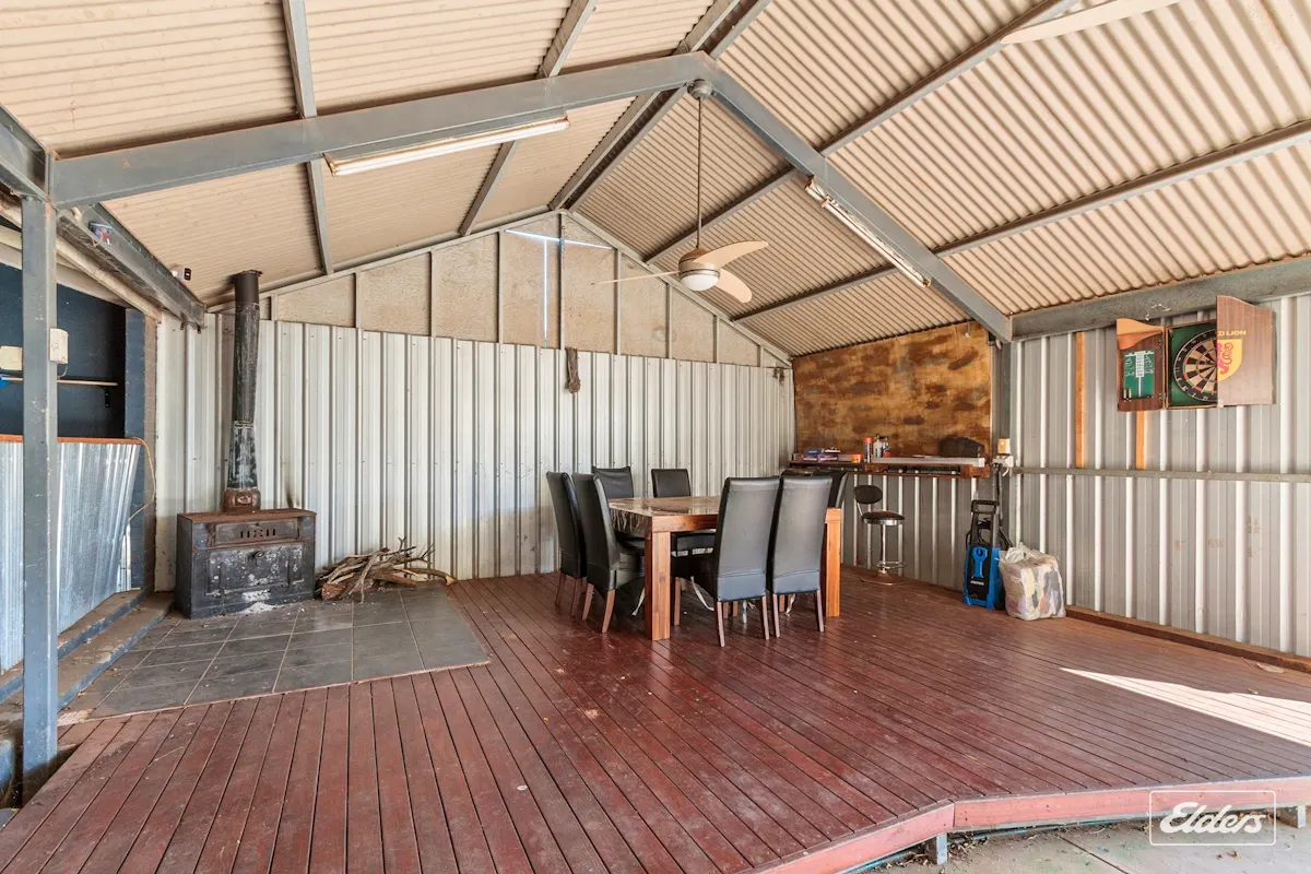 1 Henderson Street — photo 13 of 25