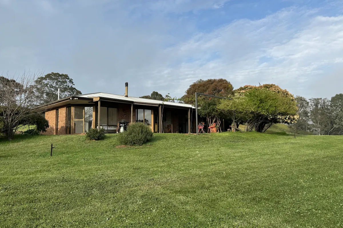 85 Horrocks Road — photo 4 of 24