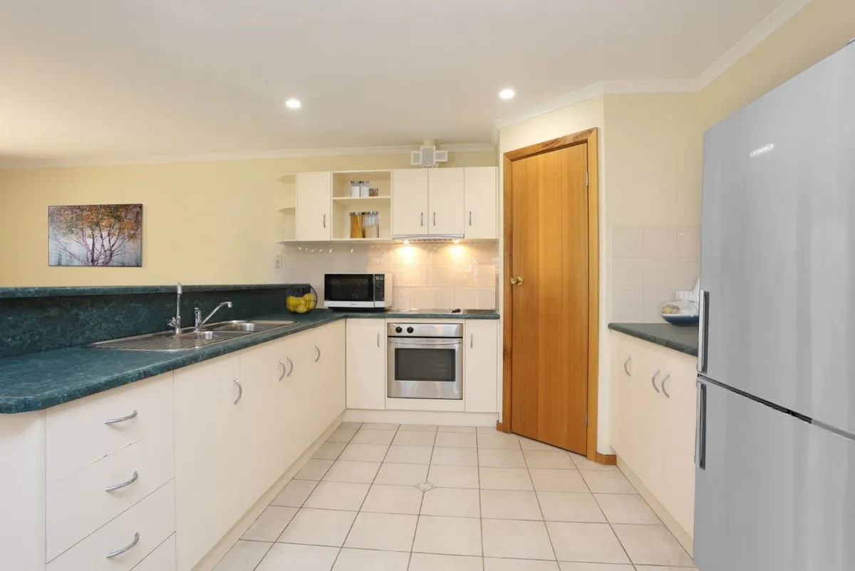 17A Beare Street — photo 3 of 12