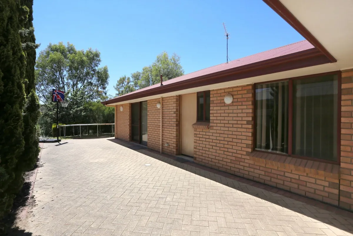 17A Beare Street — photo 10 of 12