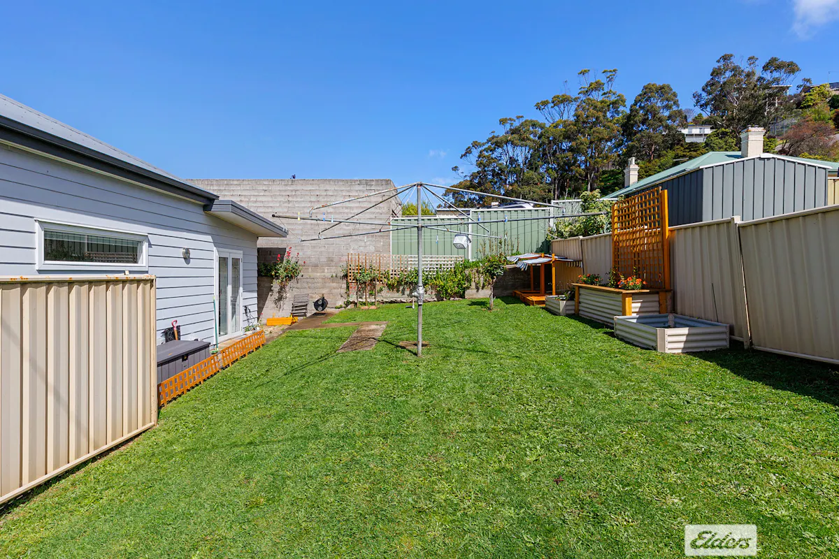 3 Upper Bourke Street — photo 11 of 15