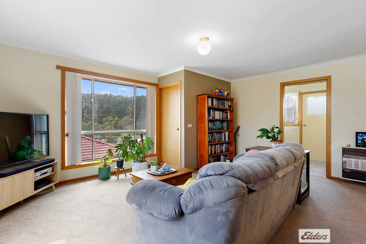 2/27 Kingsley Avenue — photo 8 of 16