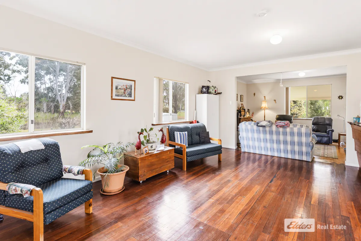 16 Brook Street — photo 13 of 30