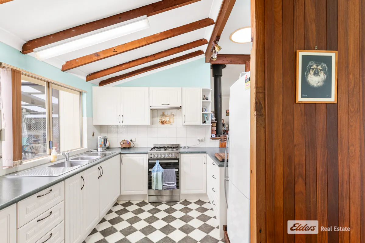 16 Brook Street — photo 9 of 30