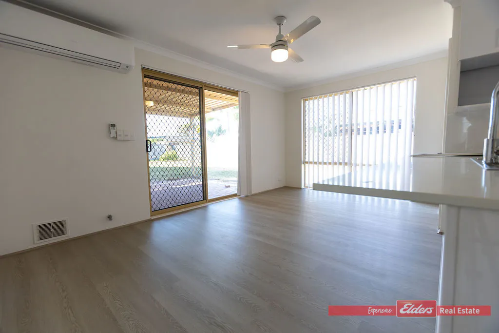 5 Varuna Way — photo 10 of 17