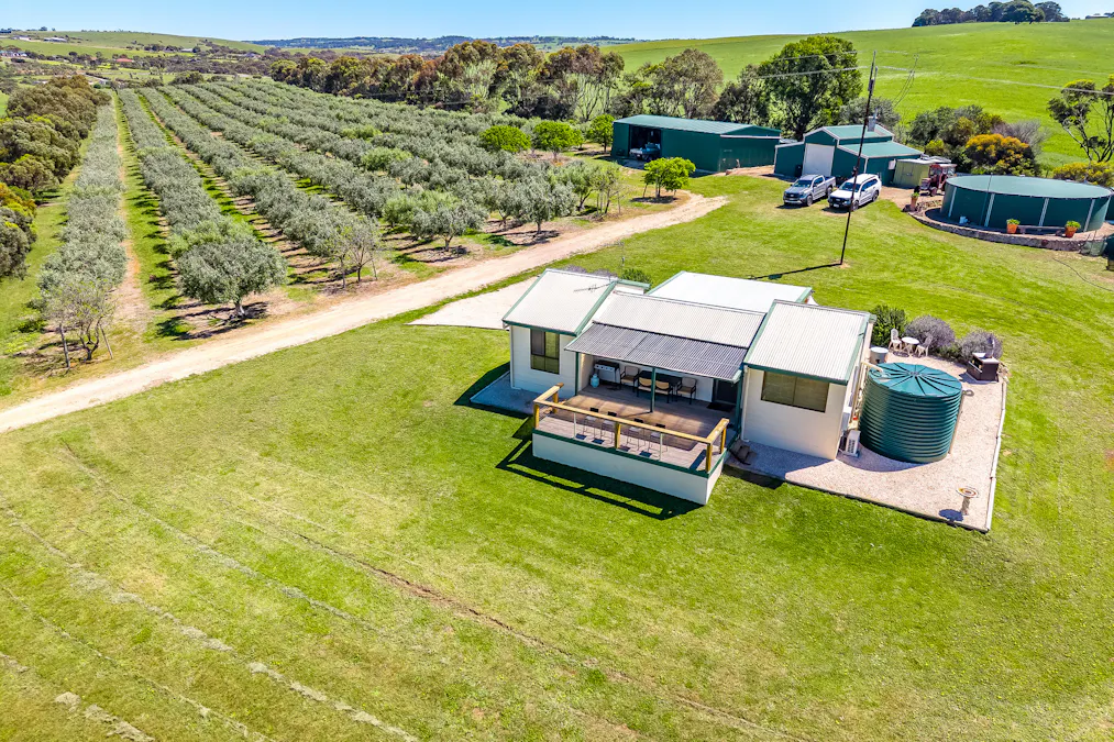 37 Peel Road, Currency Creek, SA, 5214 - Image 11
