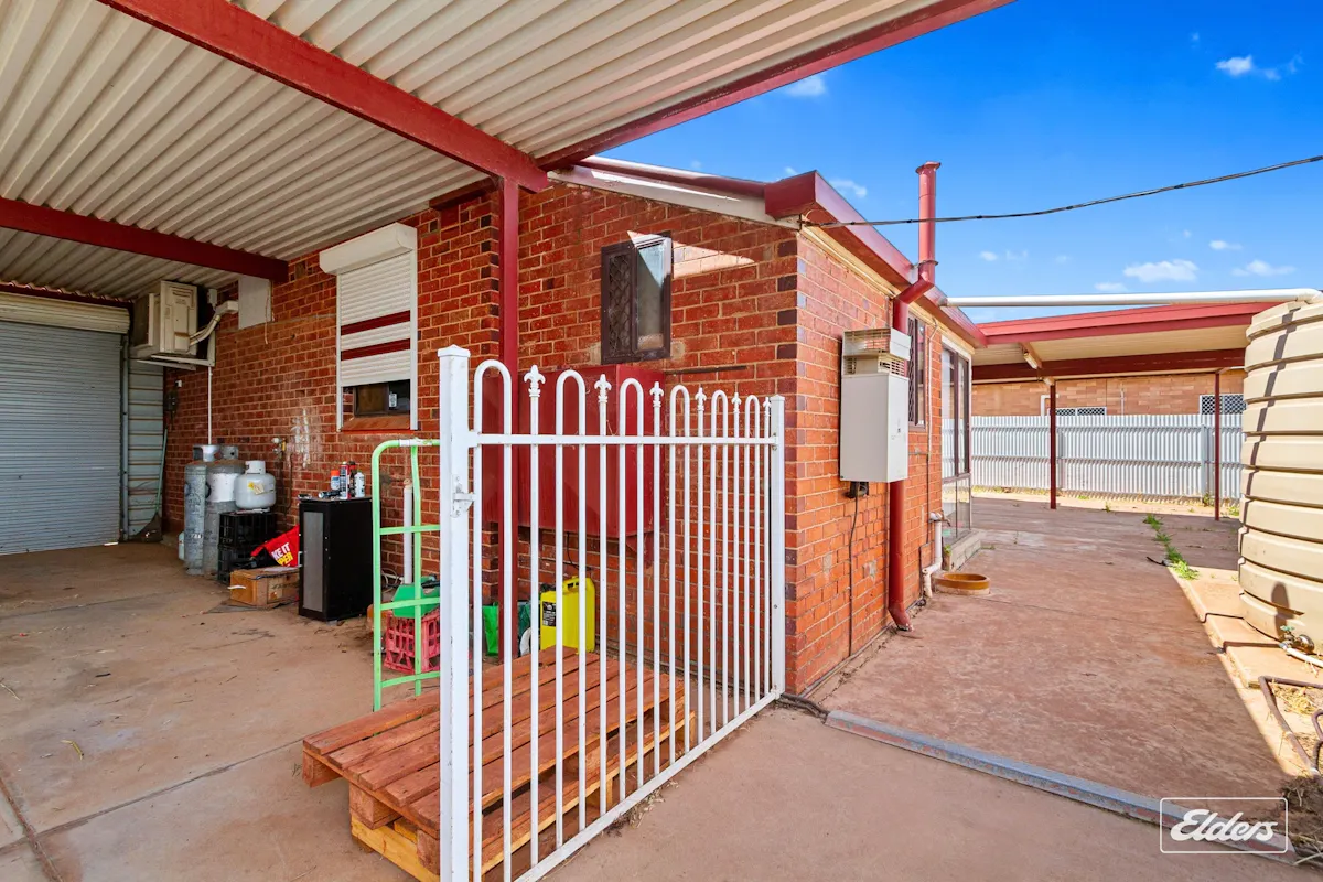 15 Lewthwaite Street — photo 11 of 24