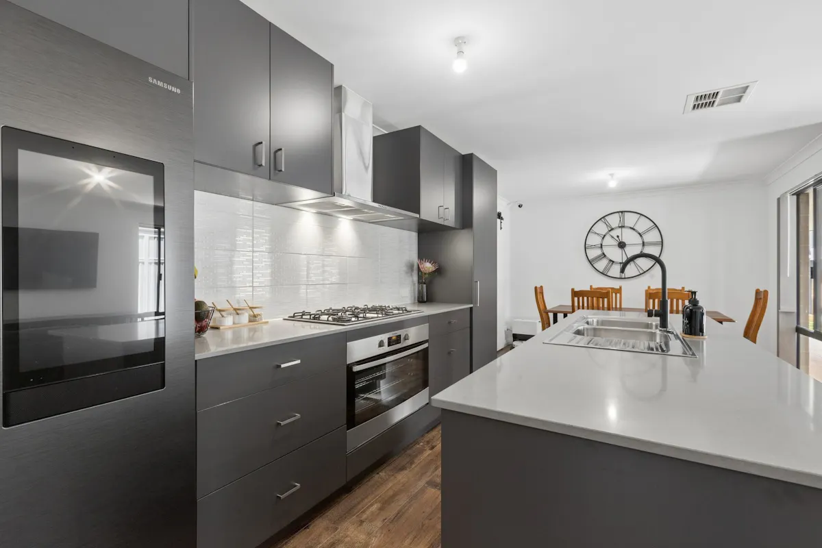 207 Fifty Road — photo 7 of 30
