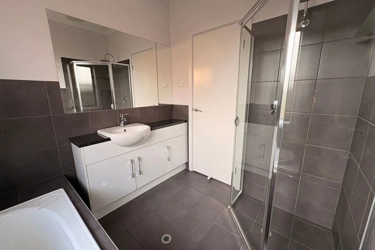 41 Beerworth Avenue — photo 12 of 18