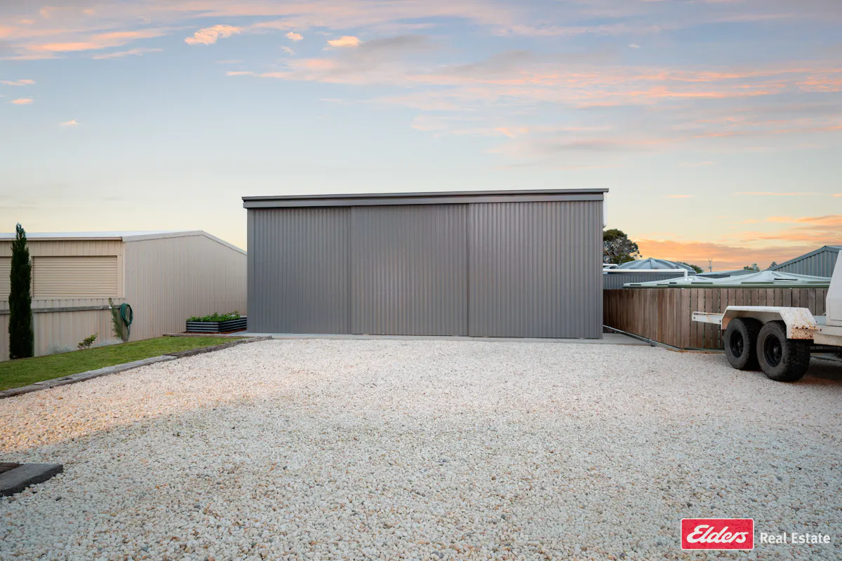 20 Marine Parade — photo 21 of 27