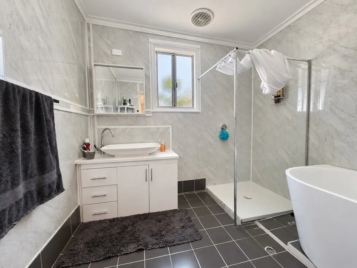 24 Furnival Street — photo 9 of 20