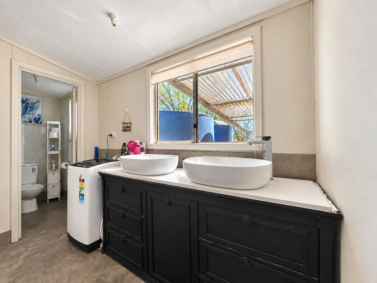 24 Furnival Street — photo 19 of 20
