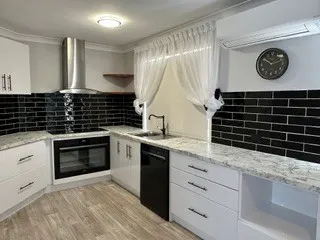 32 Kylee Crescent, Calliope, QLD, 4680 - Image 2