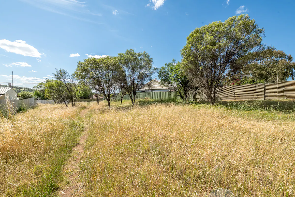 41 Lockyer Avenue — photo 6 of 9