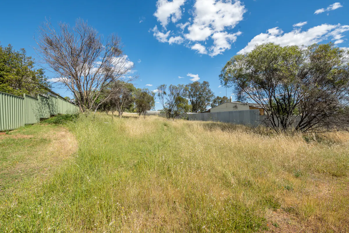 41 Lockyer Avenue — photo 9 of 9