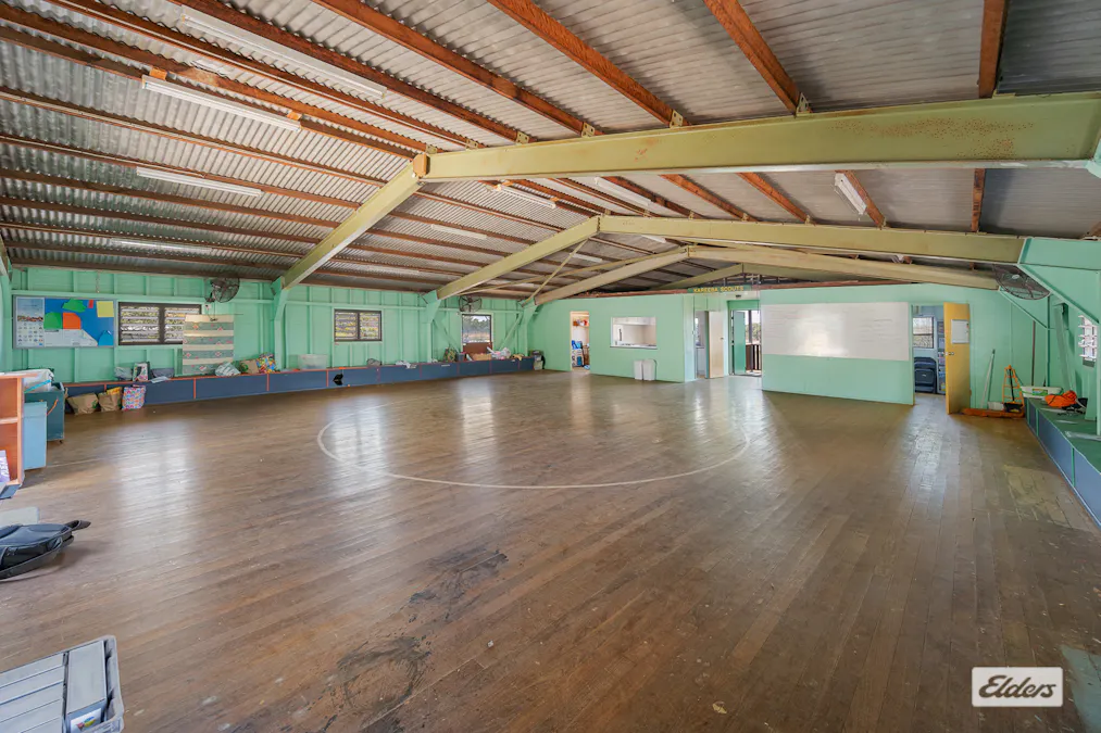 21 Yaralla Street, Barney Point, QLD, 4680 - Image 4