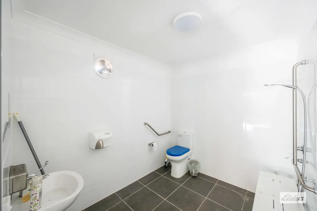 21 Yaralla Street, Barney Point, QLD, 4680 - Image 14