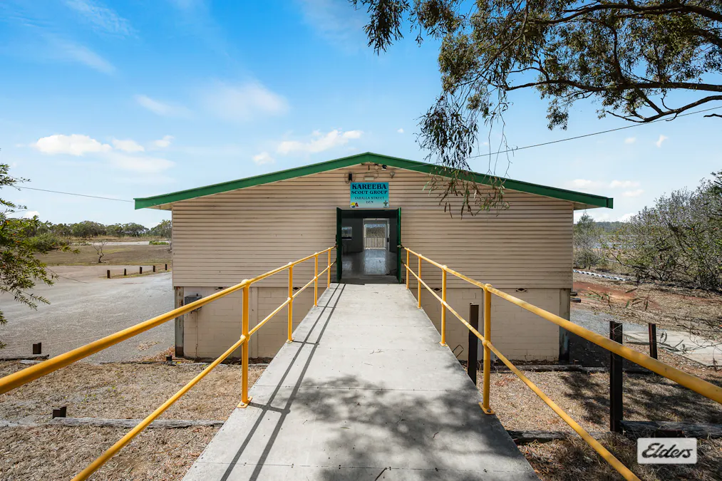 21 Yaralla Street, Barney Point, QLD, 4680 - Image 2