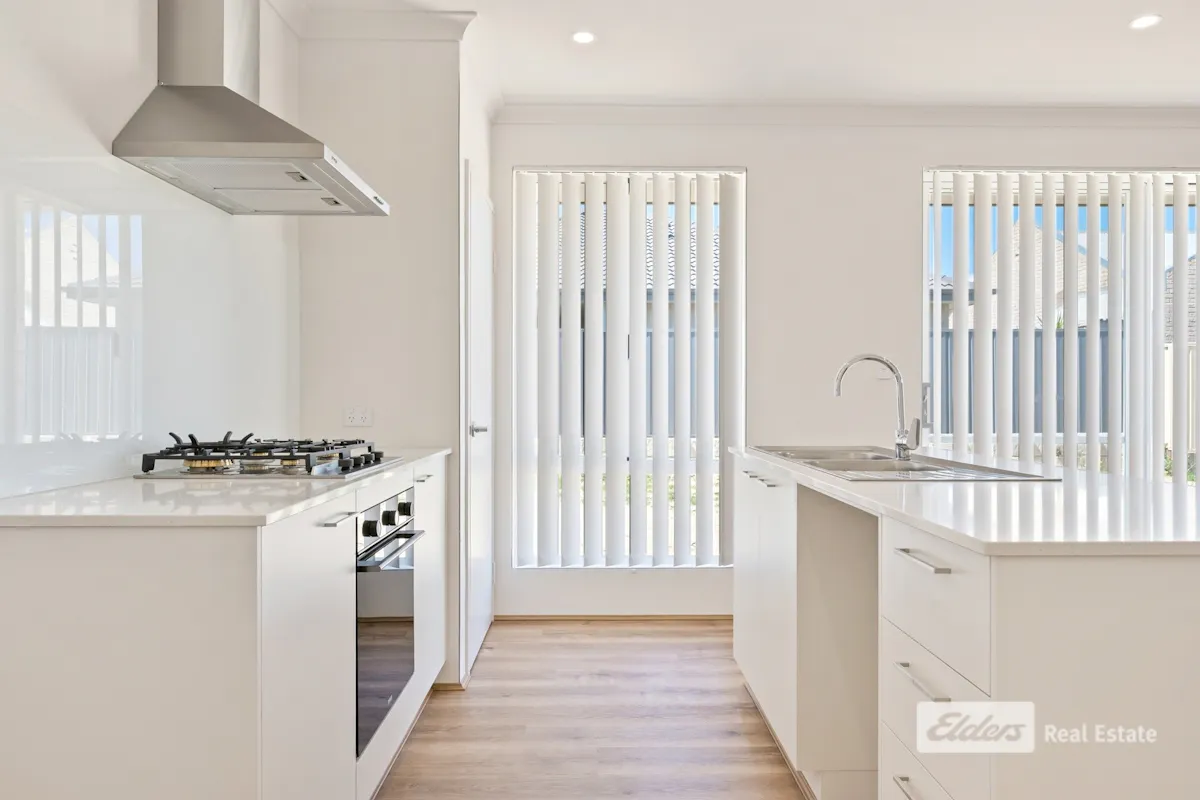83C Beach Road — photo 3 of 10