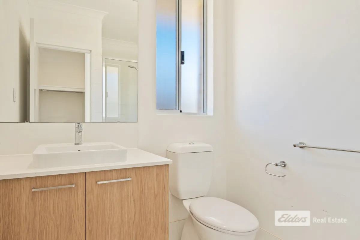 83C Beach Road — photo 8 of 10