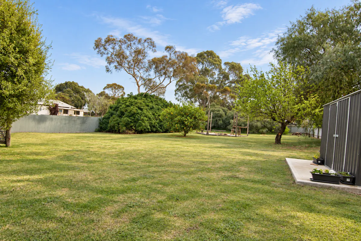 1 Schinckel Road — photo 15 of 16