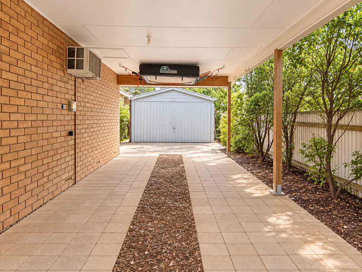 1 Schinckel Road — photo 13 of 16