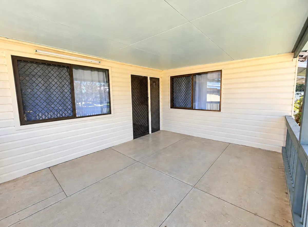 9 Walsh Street — photo 2 of 12