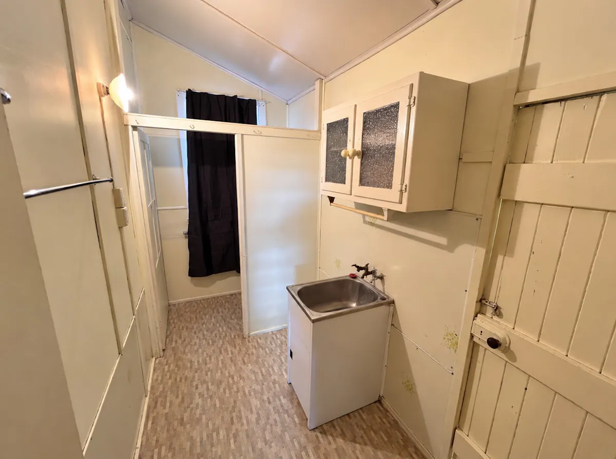 9 Walsh Street — photo 11 of 12