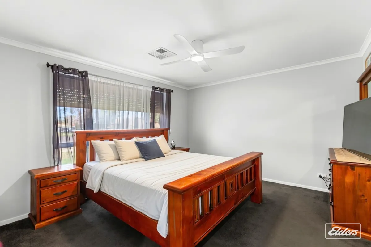 2 Needlebush Street — photo 13 of 30