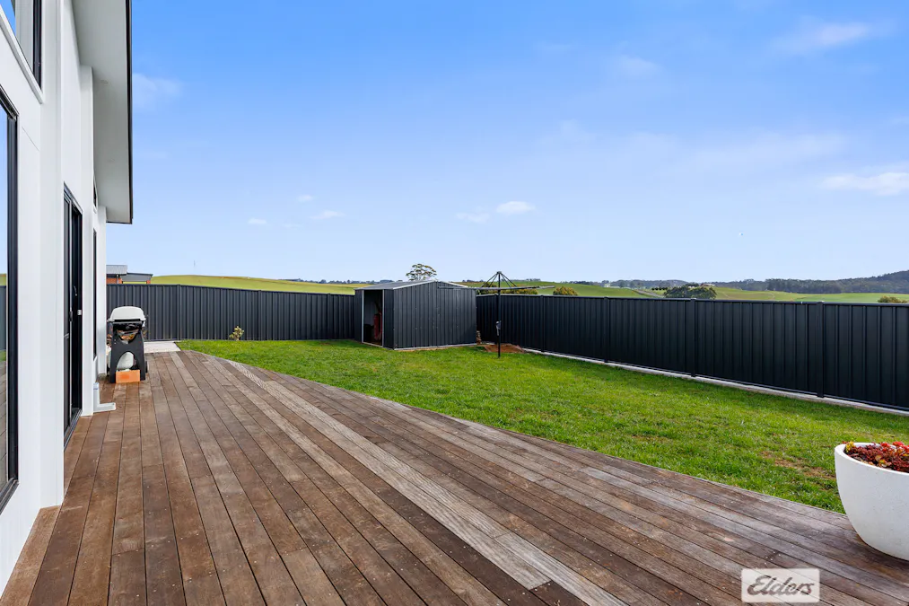 17 Webb Avenue, Mooreville, TAS, 7321 - Image 17