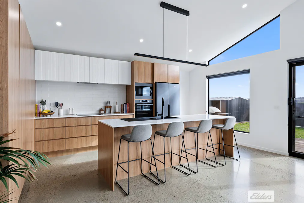 17 Webb Avenue, Mooreville, TAS, 7321 - Image 4