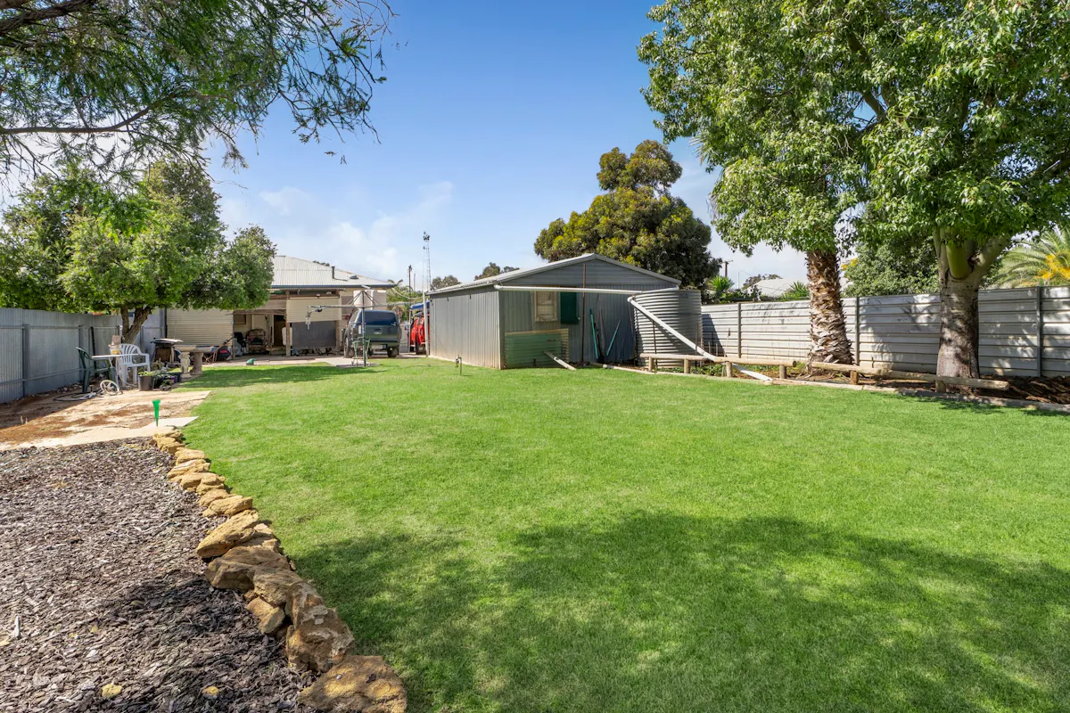 40 Coral Street — photo 10 of 13