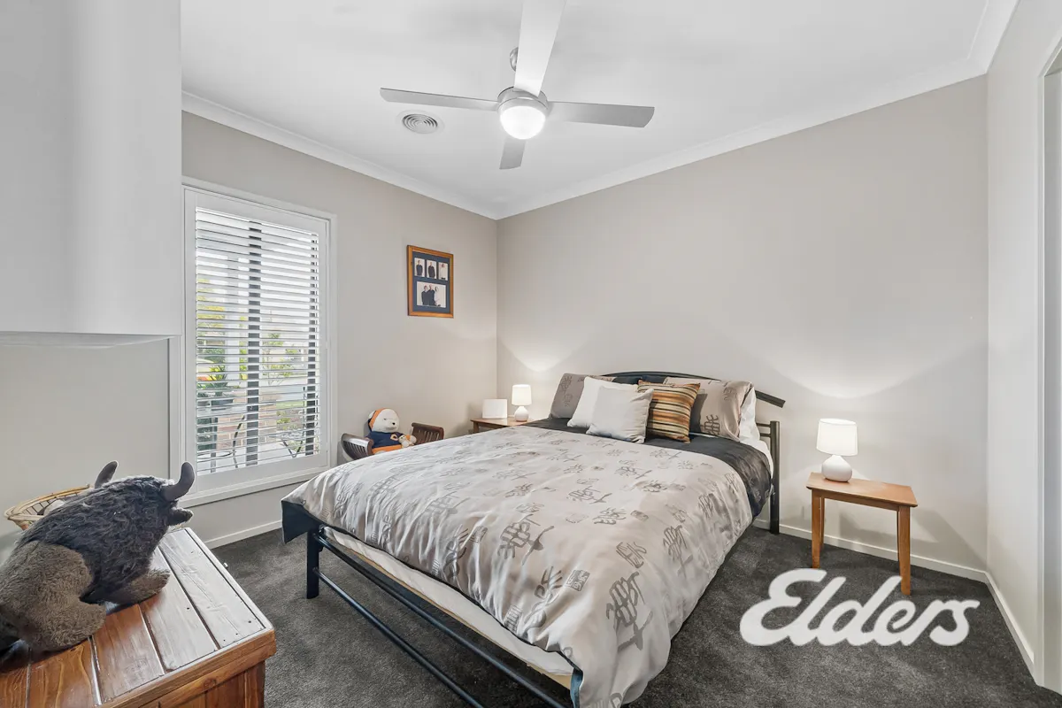 48 Coghill Street — photo 17 of 25
