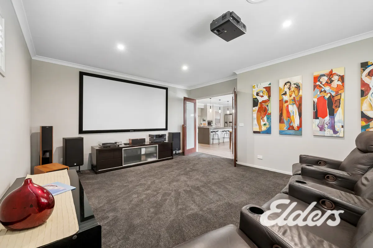 48 Coghill Street — photo 10 of 25