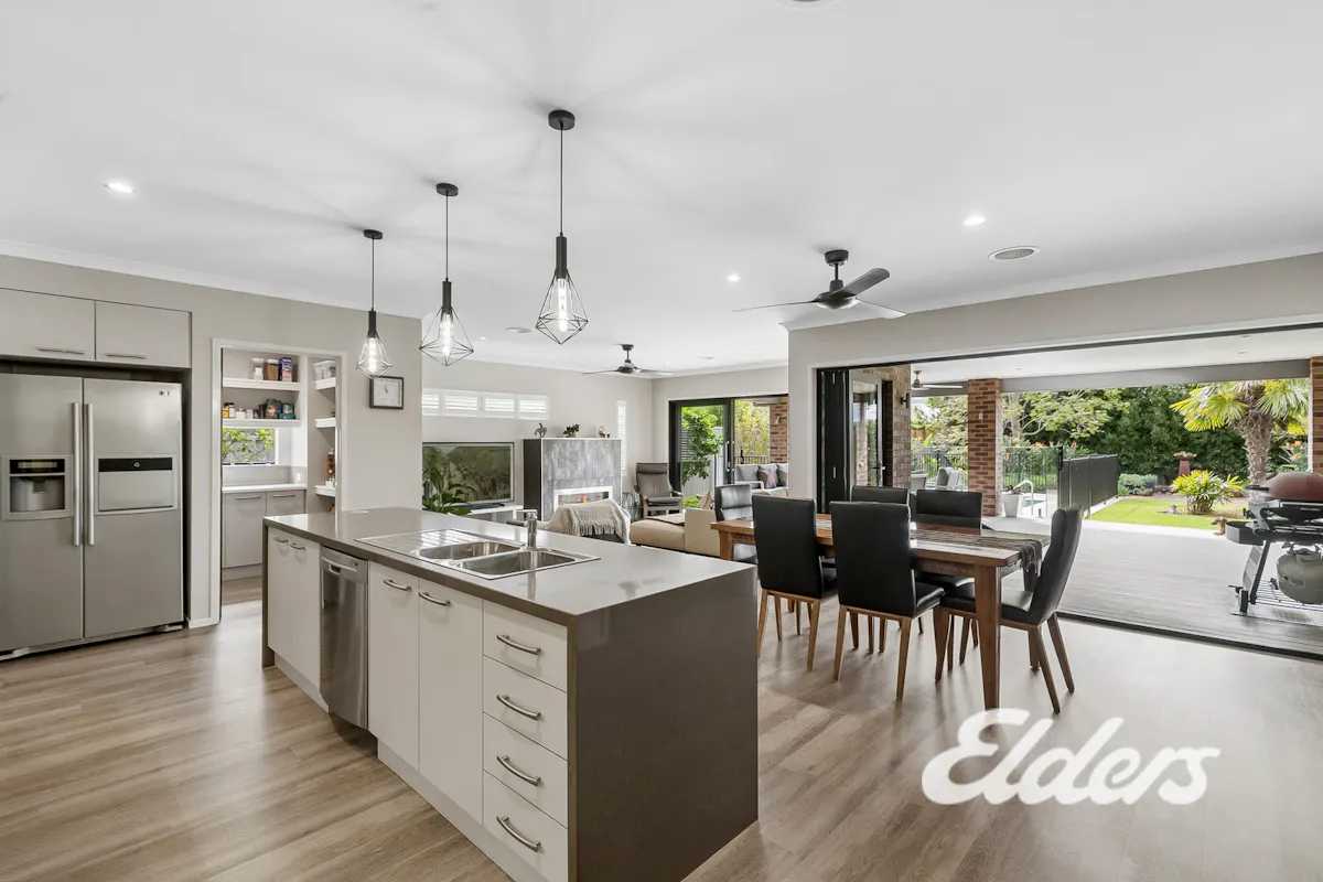 48 Coghill Street — photo 9 of 25
