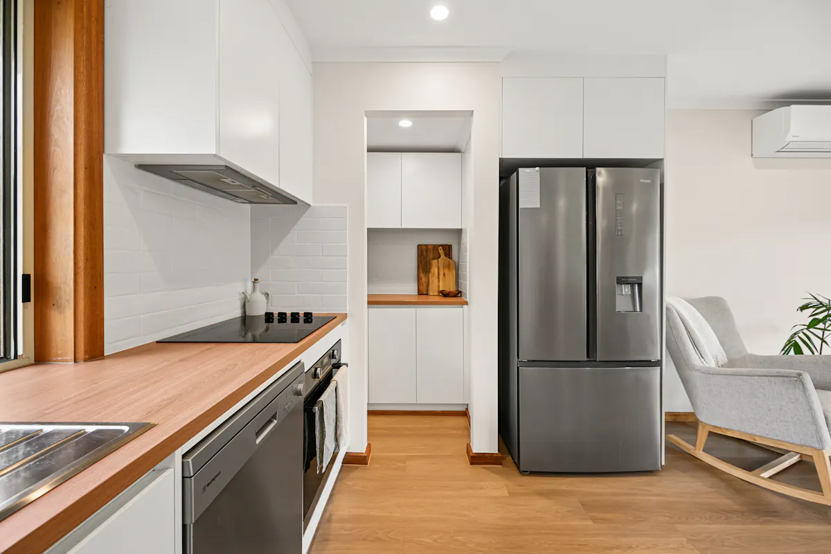17 Backler Street — photo 8 of 29