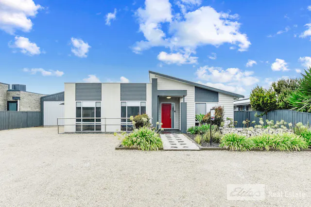20 Alexander Tolmer — photo from Elders Real Estate Robe