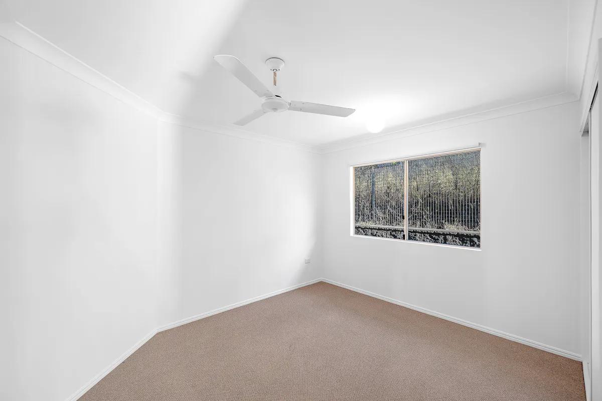 10 Willespie Street — photo 5 of 15
