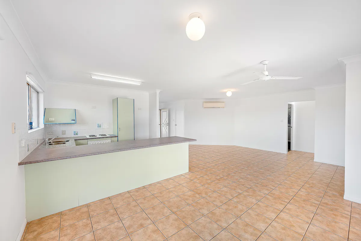 10 Willespie Street — photo 6 of 15