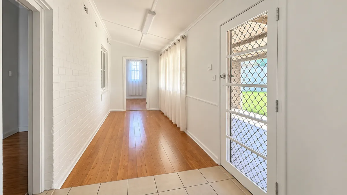 36 Close Street — photo 5 of 10