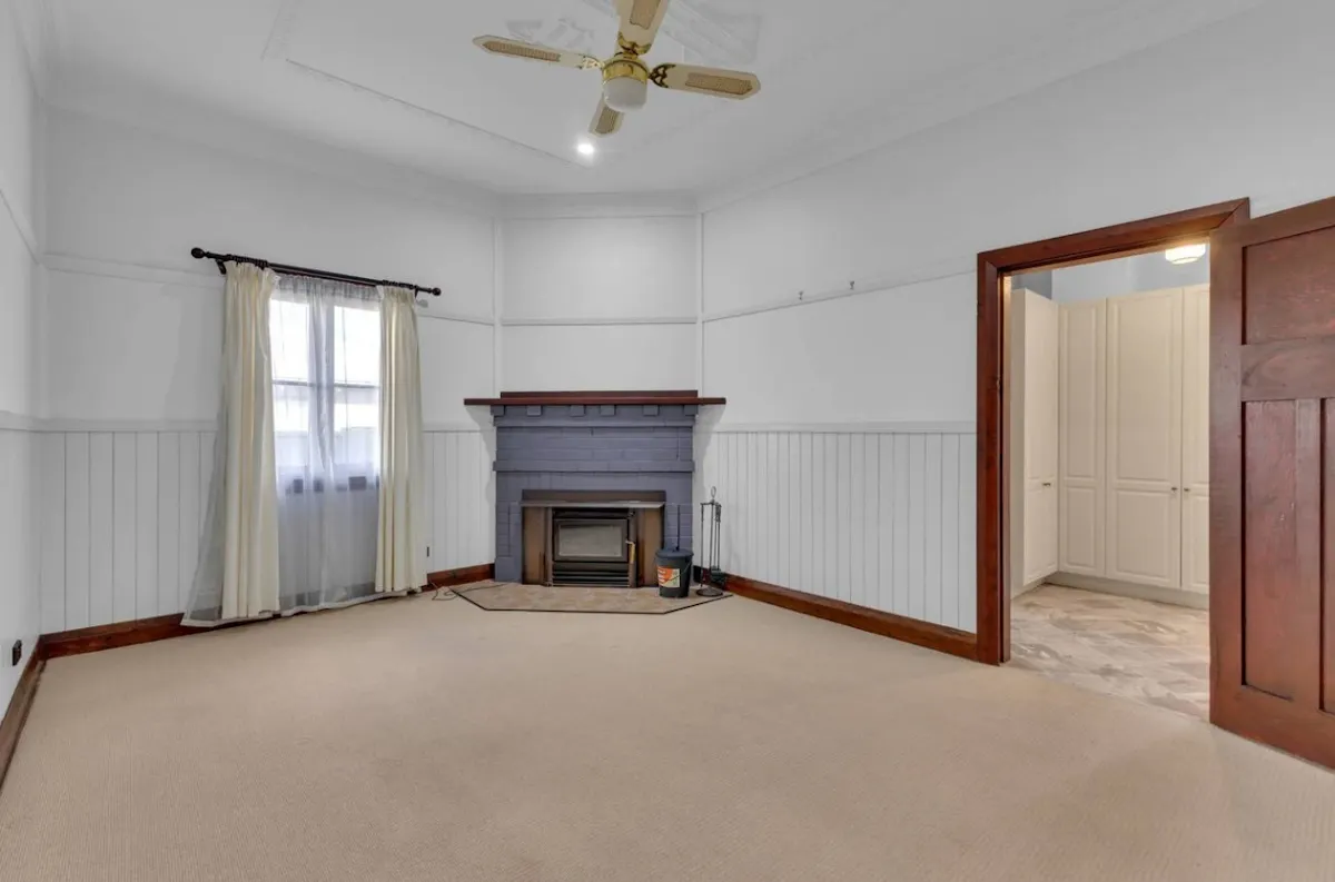 9 Carrington Street — photo 10 of 12