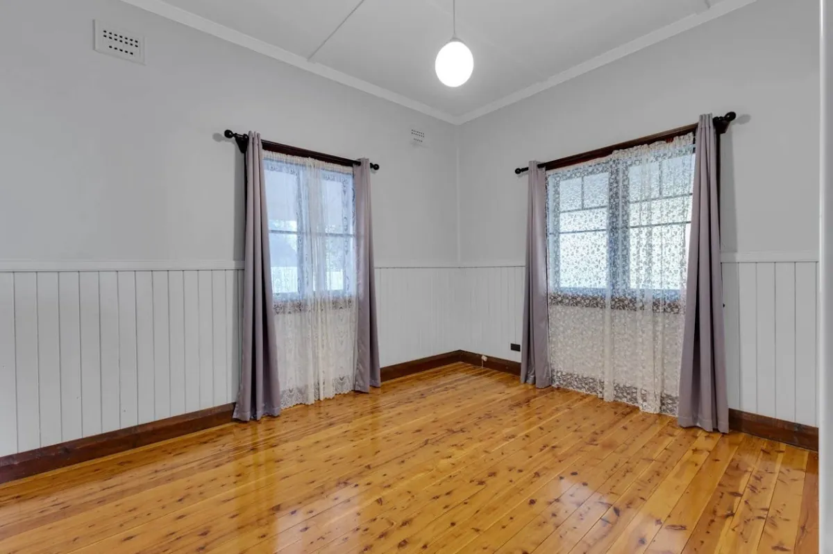 9 Carrington Street — photo 11 of 12