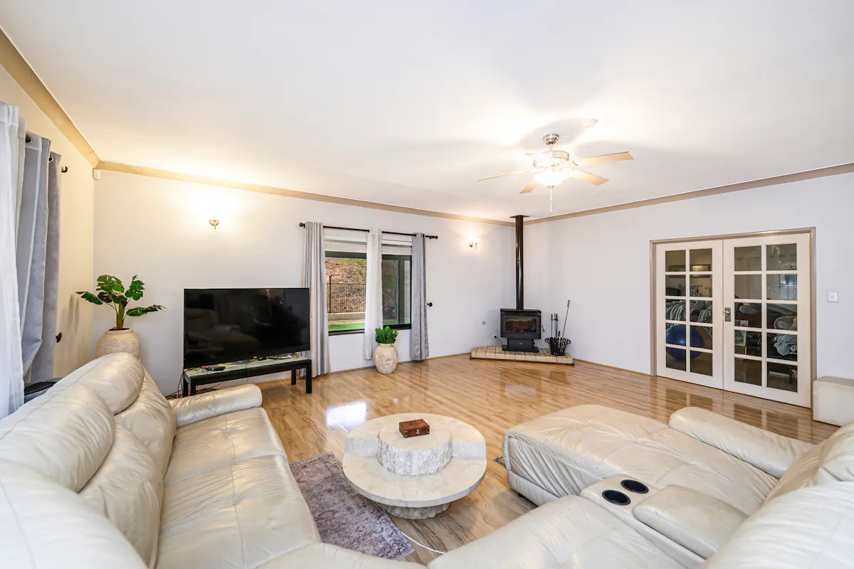 216 Powderbark Road — photo 10 of 30