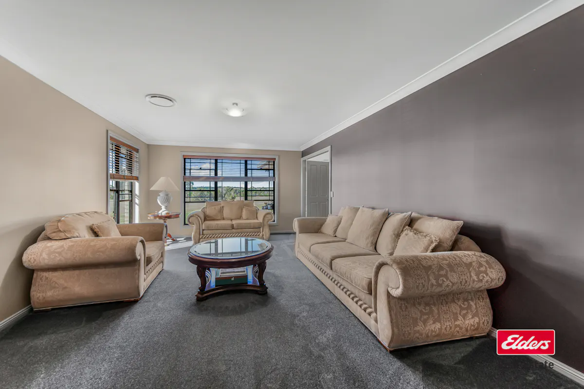 4L Dunlop Road — photo 4 of 23