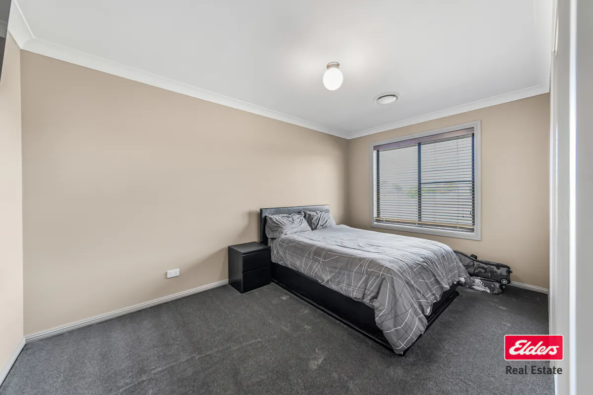 4L Dunlop Road — photo 14 of 23