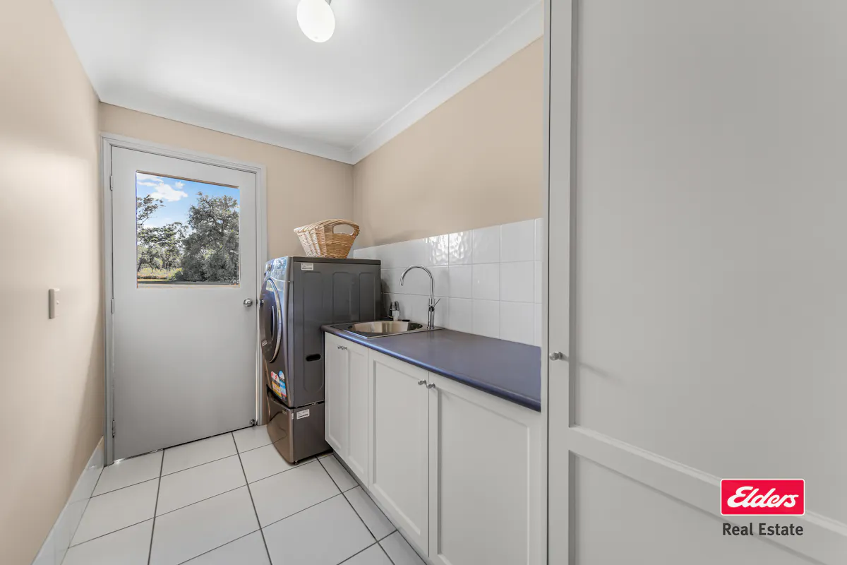 4L Dunlop Road — photo 16 of 23