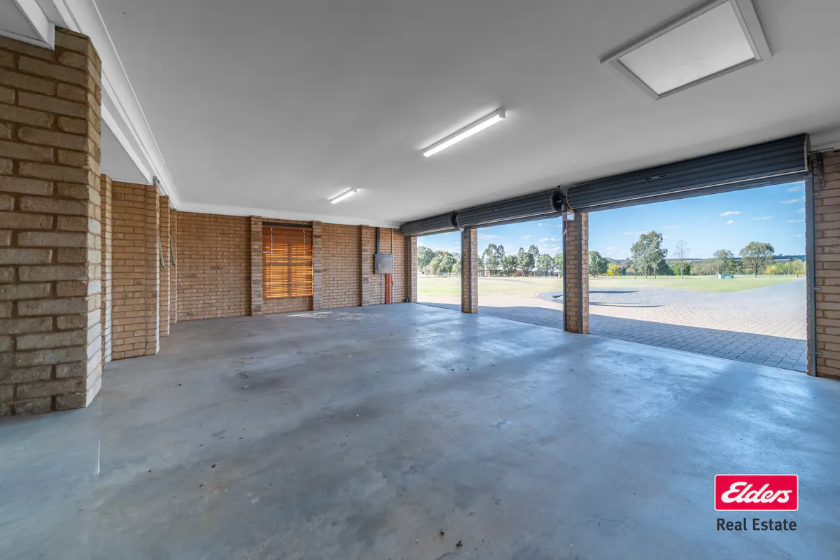 4L Dunlop Road — photo 20 of 23